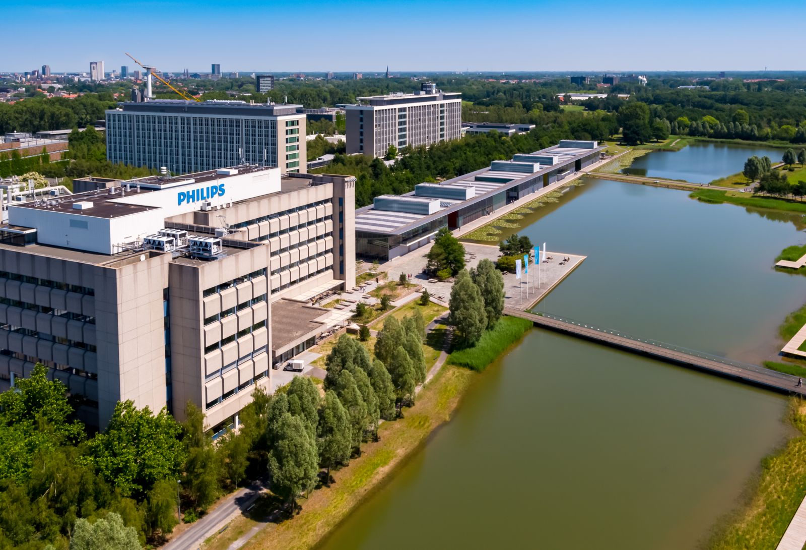 Luchtfoto van High Tech Campus Eindhoven